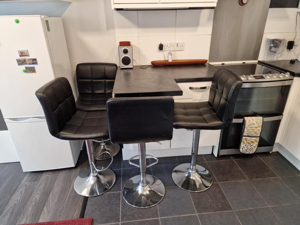 Comfy Apartment, Self Check-In 24h-Day, 7Days-Week, Sleep 4 - in Devon, Dartmoor, near A38 Teigngrace Exterior foto